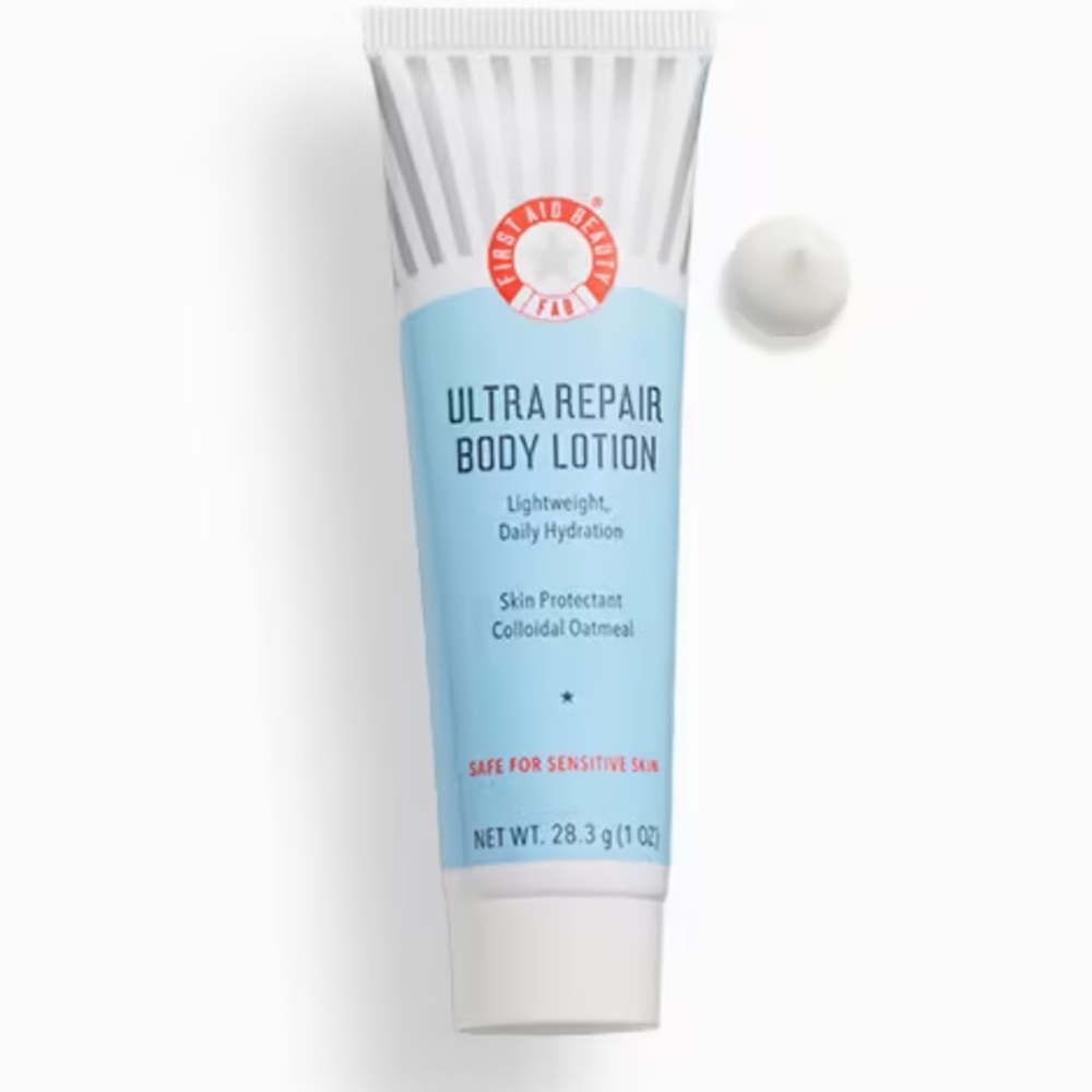 ❤️ 3/$25 FIRST AID BEAUTY Ultra Repair Body Lotion